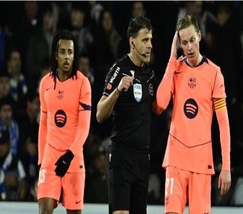 世體：曼薩諾可能因?yàn)樵诨噬鐅s巴薩時的執(zhí)法表現(xiàn)被停哨一輪