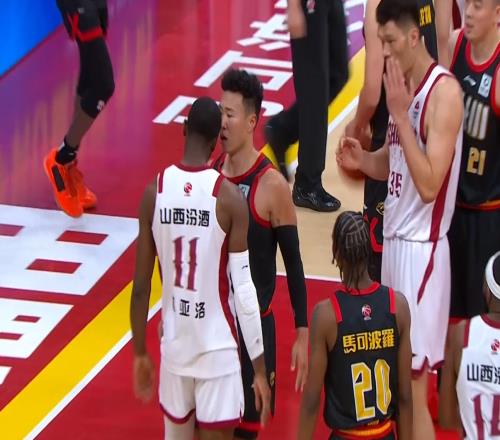 硬刚迪亚洛占上风！贺希宁赛后的霸气发言，更让山西球迷再度破防