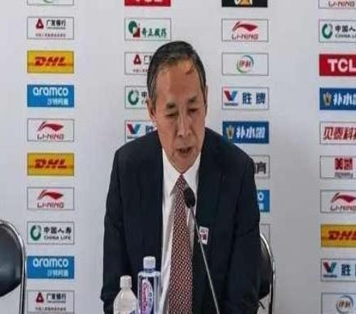 殘陣擊敗稠州！首鋼3名傷員，到場為隊友加油，唯獨不見一人身影