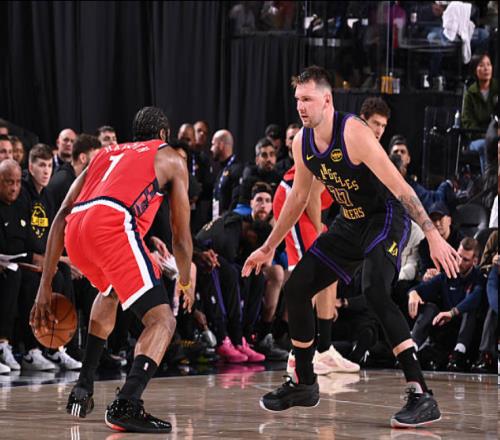 快船近17战14胜！哈登：很清楚自己的位置赢下这些比赛很有趣