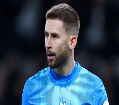 英媒：以防維卡里奧離隊，熱刺在秘密關(guān)注頂級門將