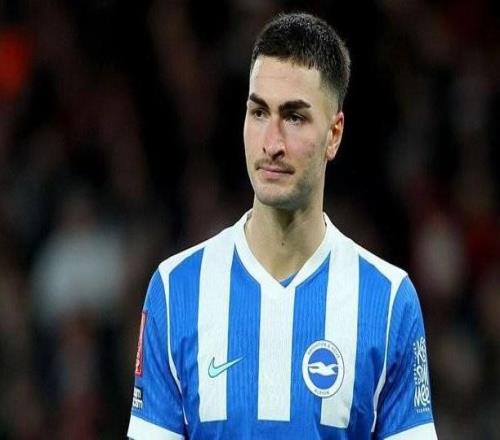 天空：巴黎FC有意布萊頓中衛(wèi)科波拉，但達成協(xié)議的可能性不大