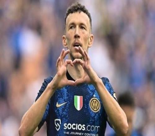 米體：若埃因霍溫本周歐冠不敵拜仁被淘汰，會(huì)放走佩里西奇