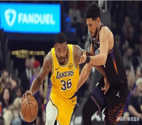 东契奇率队逆转老东家,湖人三轮换立大功,两将险些成卧底