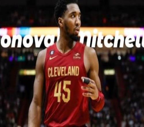 【现场】骑士联防奏效,米切尔下半场接管比赛