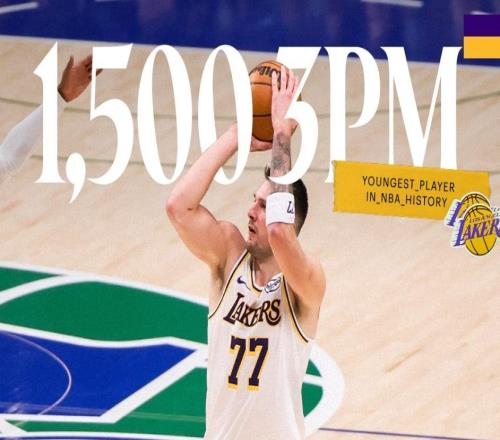 湖人关键时刻14胜2负!斯玛特八村末节立功雷迪克上5小成转折点