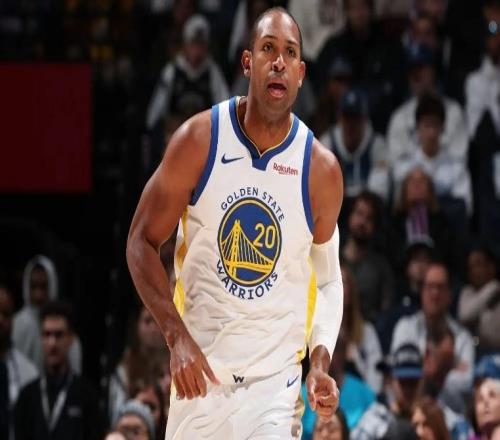 内线老将的状态也在回暖！勇士的竞争