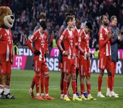 埃芬博格：拜仁这场失利会让球队绷紧神经，这对他们极其重要