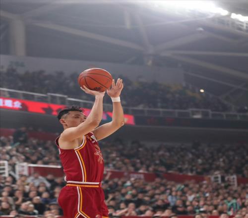 山西输球三败笔，两位顶薪成漏勺，潘江