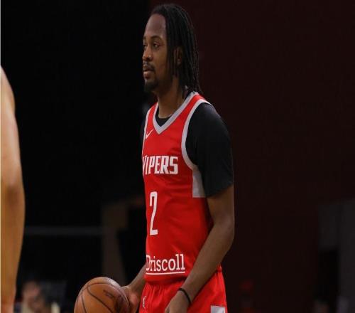 又一次打出高分表現(xiàn)，為什么火箭不能給這位新援一些表現(xiàn)機(jī)會呢