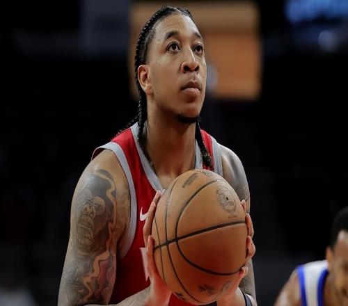 發(fā)展聯(lián)盟賽場又一次大殺四方，火箭后場新星缺少的只是表現(xiàn)機會