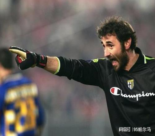 穿過7號的門將，受傷成全布馮上位，與帕爾馬三度合作成佳話