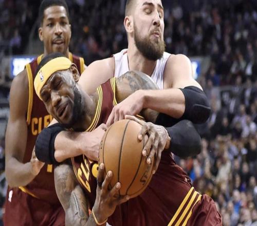 瓦蘭丘納斯：當(dāng)年在猛龍總是被詹姆斯擊潰，他是最偉大的球員之一