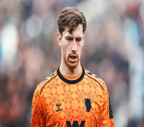 英媒：若維卡里奧離隊，熱刺考慮求購桑德蘭門將羅埃夫斯