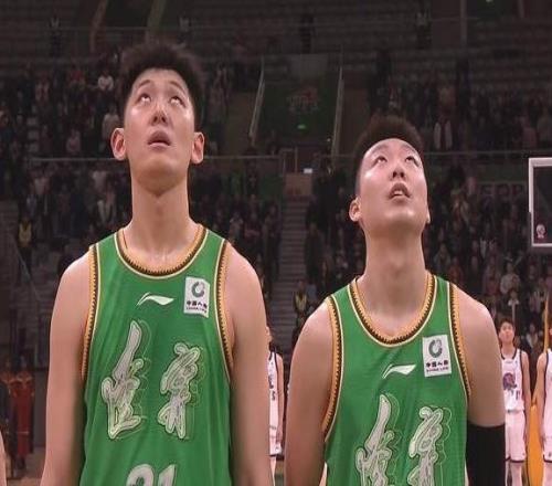 亨特剩3場機(jī)會，遼寧男籃新外援22+9雙能衛(wèi)曾絕殺廣東2階段到隊