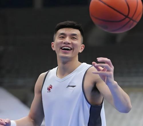 弗格接受采訪，點評郭艾倫