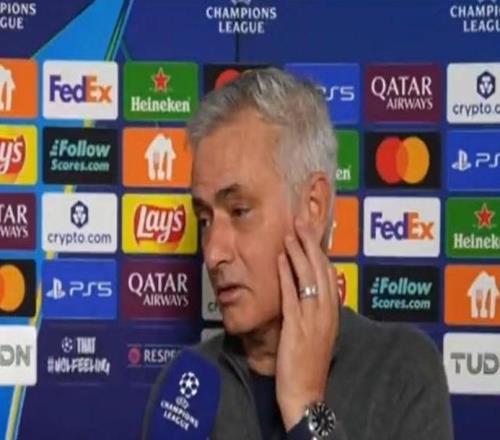 穆里尼奧：戰(zhàn)勝皇馬意義重大，我們?cè)诠饷髑驁?chǎng)書寫了更多歷史