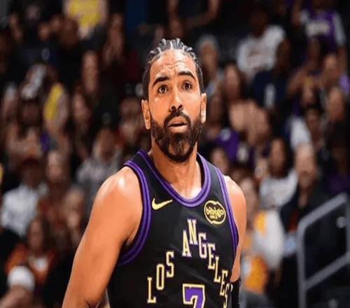 湖人99129惨败骑士球员评价：东契奇优秀，3人及格，5人低迷