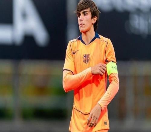 迪馬：科莫和巴薩正在交換昆卡轉(zhuǎn)會文件，球員將外租希洪體育