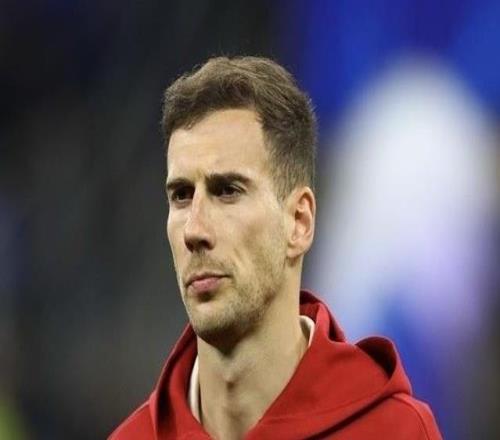 莫雷托：熱刺詢問了格雷茨卡的情況，球員的未來幾小時內(nèi)決定