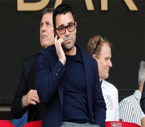 德科：德羅在職業(yè)生涯里如此急于求成，會對他的未來造成傷害