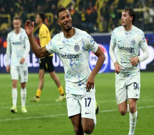 歐冠8戰(zhàn)5勝，國米排名第10，意甲0隊(duì)直接晉級，3隊(duì)踢附加賽