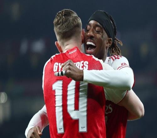 奪冠最大熱門誕生：歐冠8戰(zhàn)全勝，英超成最大贏家：5隊直接晉級