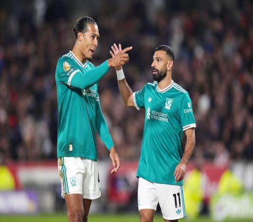 1.5億變5000萬甩賣薩拉赫范戴克狀態(tài)滑坡，利物浦陷轉會抉擇