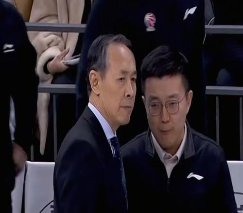 許利民末節(jié)DNP斯佩爾曼引熱議：固執(zhí)己見+無調(diào)整杰曼8中1背鍋