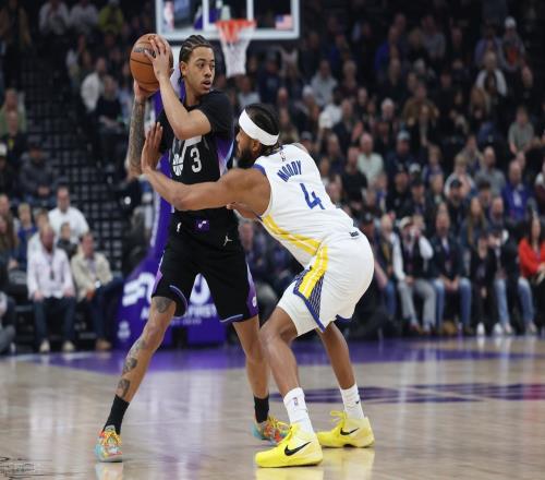 拒逆轉(zhuǎn)！勇士8人得分上雙勝爵士，庫里里程碑，一戰(zhàn)看清3個現(xiàn)實