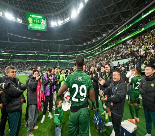 成都沒(méi)被罰領(lǐng)跑新賽季爭(zhēng)冠！天津被罰因假球送錢，國(guó)安覺(jué)得“冤”