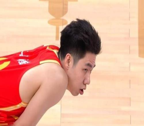 珀塞爾16中2，山東男籃殘陣不敵衛(wèi)冕冠軍4連勝結(jié)束邱彪用人保守