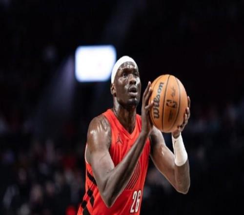 開拓者官方：中鋒里斯右腳應力性骨折已接受手術，賽季報銷