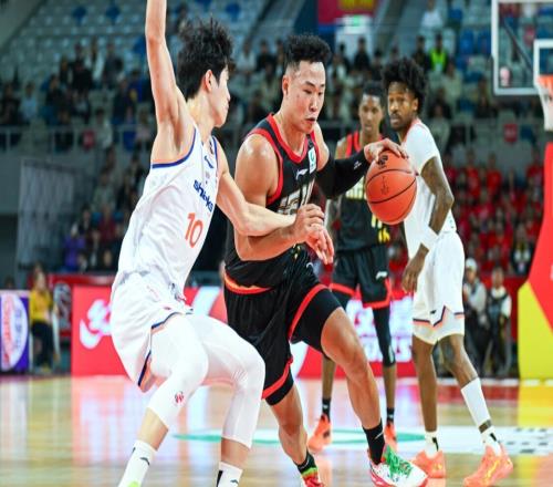 央視直播上海斗深圳！王浩然不懼張鎮(zhèn)麟，避免雙殺盧偉須用好此人