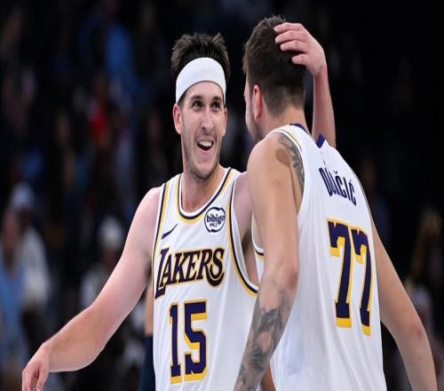 湖人一喜一憂！里夫斯?fàn)顟B(tài)升級(jí)有望復(fù)出東契奇左踝酸痛出戰(zhàn)成疑