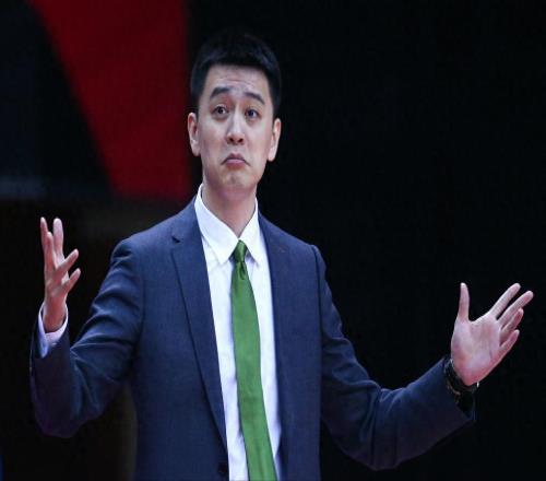 楊鳴揭秘球員轉會！張鎮(zhèn)麟選擇上海，周琦有特權，趙繼偉也要走