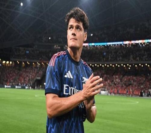 郵報(bào)：阿賈克斯一直在關(guān)注內(nèi)爾高，但他很享受在北倫敦的生活