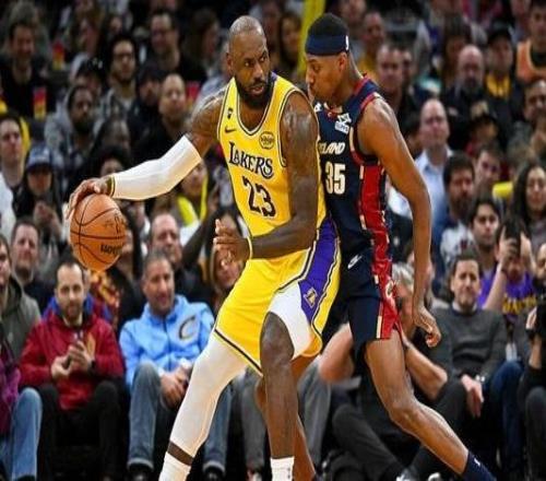 詹姆斯：在每個球館都可能已是最后一戰(zhàn)會格外珍惜