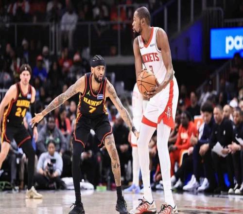 火箭最多領先22分拒連?。憾盘m特單節(jié)16分收割勝利探花5帽創(chuàng)新高