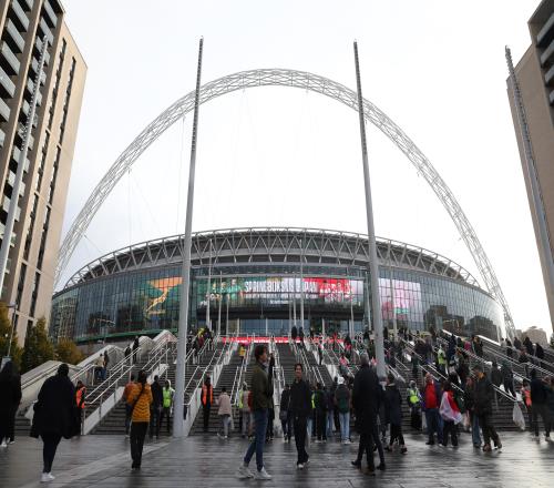 英足總邀眾球迷共創(chuàng)新歌唱看臺以提升溫布利現(xiàn)場氛圍_英超直播