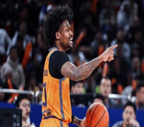 上海10192深圳球員評(píng)價(jià)：3人滿分，3人及格，4人低迷