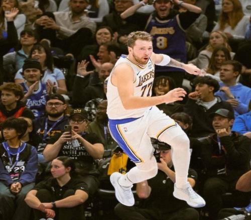 NBA半場至少25分10板10助本世紀僅出現(xiàn)兩次，均為東契奇創(chuàng)造