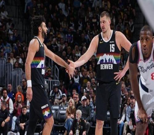 約基奇:穆雷賽季至今一直保持高水準全隊表現(xiàn)都堪稱完美