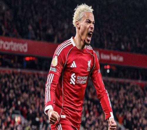 加盟英超首賽季進球10+，埃基蒂克是1920賽季后法國球員首人