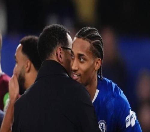 羅塞尼爾中場(chǎng)神奇三連換，三人2球2助導(dǎo)演切爾西大逆轉(zhuǎn)