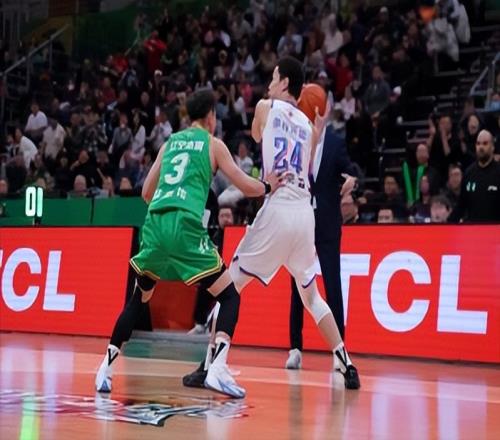 大莫串聯(lián)+后場(chǎng)三叉戟，烏戈執(zhí)教三場(chǎng)兩度破百，賽后正式表態(tài)