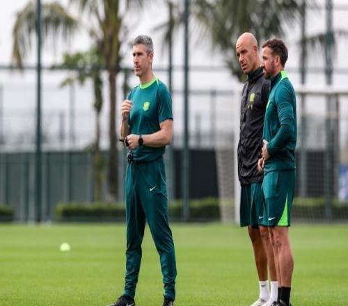 中超國安結(jié)束?？诙枺?日開赴泰國拉練備戰(zhàn)