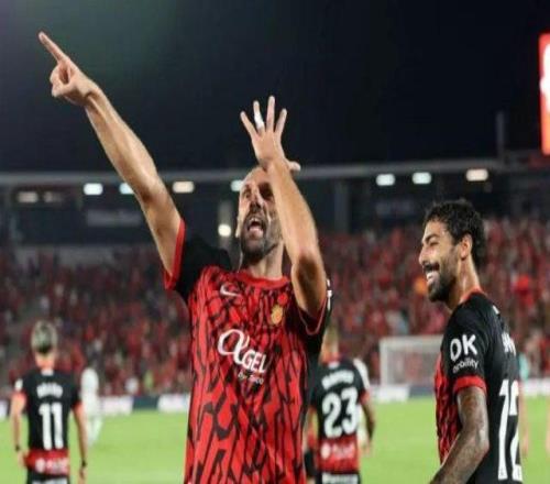 穆里奇當(dāng)選西甲1月最佳球員