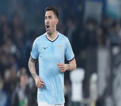 記者：薩德簽羅馬尼奧利因時間原因交易失敗，球員將留隊