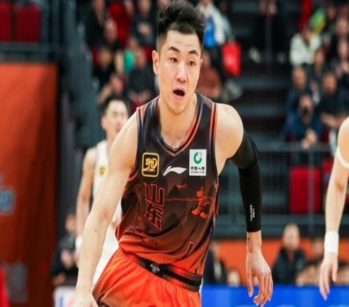 郭艾倫僅6分賽季最低！廣州丟絕平難阻山東15戰(zhàn)13勝高詩巖14+7